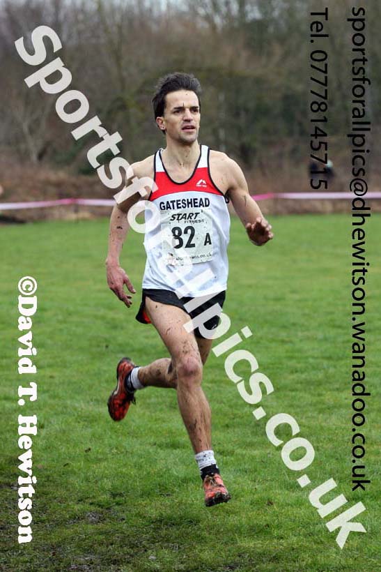 Senior mens Durham Cathedral Cross Country Relays, Maiden Castle, Durham. Photo: David T. Hewitson/Sports for All Pics